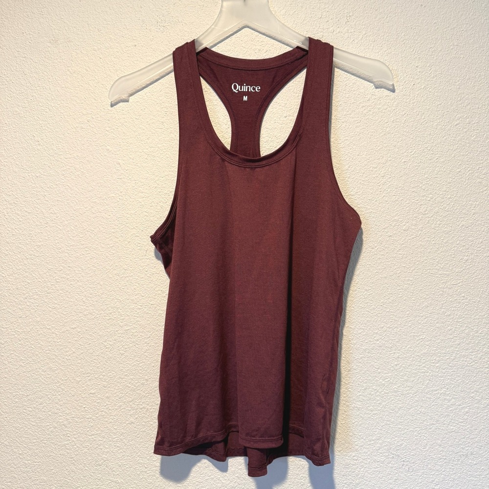 Quince Womens Burgundy Racerback Activewear Tank Top Size M Scoop Neck Workout